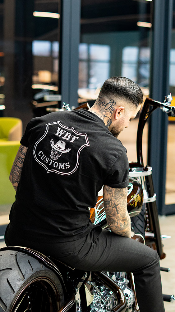 BT-Customs - Harley-Davidson Custom Bikes & Motorräder - Kontakt